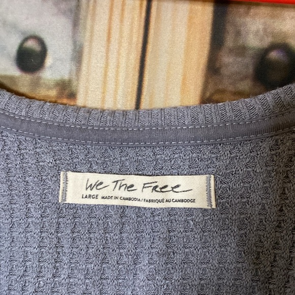 We the Free Oversized Slouchy Off Shoulder Soft Stretchy Waffle Fabric Top - Picture 2 of 5